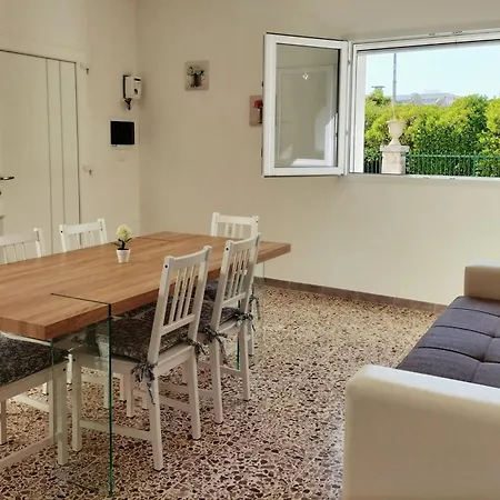 Casa Da Flavia * أكواريكا ديل كابو